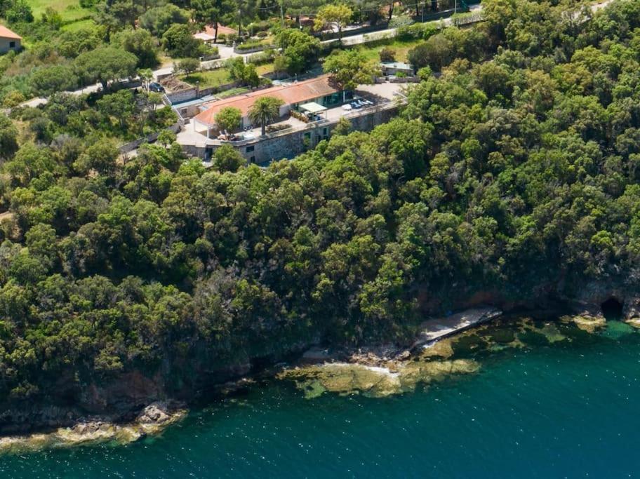 Casa William - Villa E 2 Dependance Porto Azzurro Ngoại thất bức ảnh